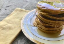 Turmeric Pumpkin Pancakes