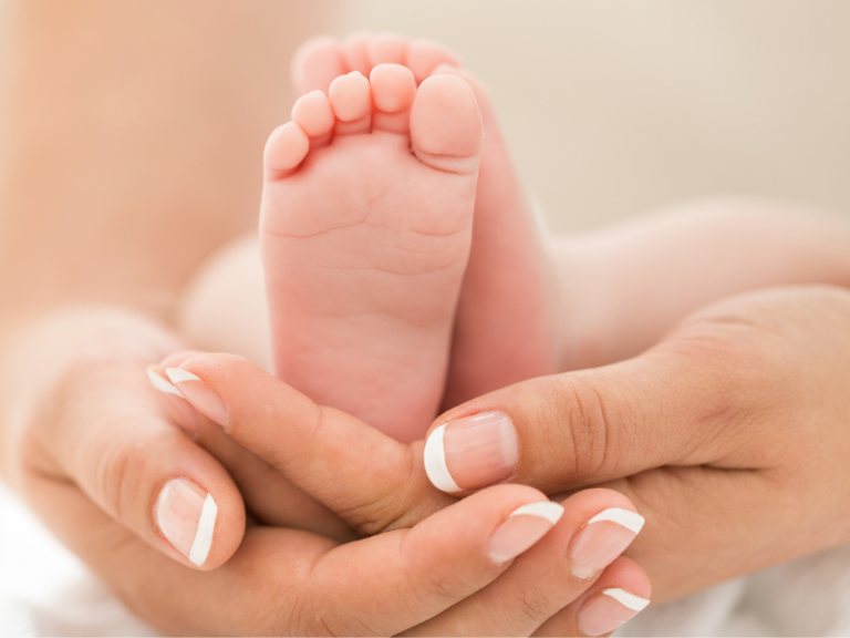 Reflexology for Babies and Children Classes for Moms and Babies